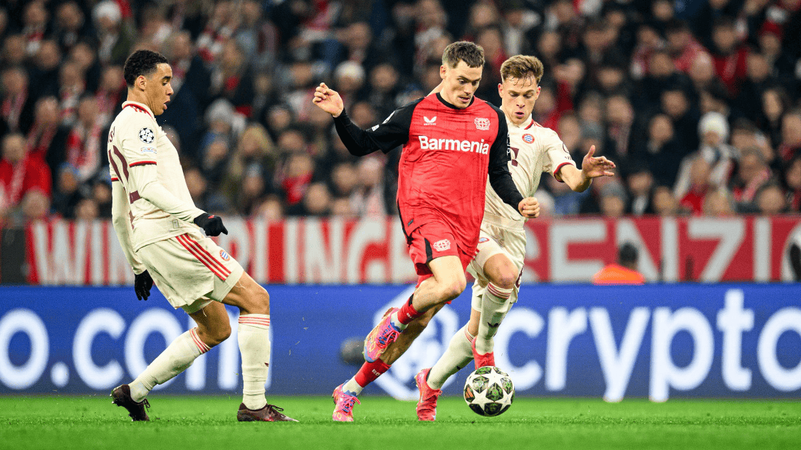 拜仁慕尼黑客场逆转那不勒斯摘得胜利