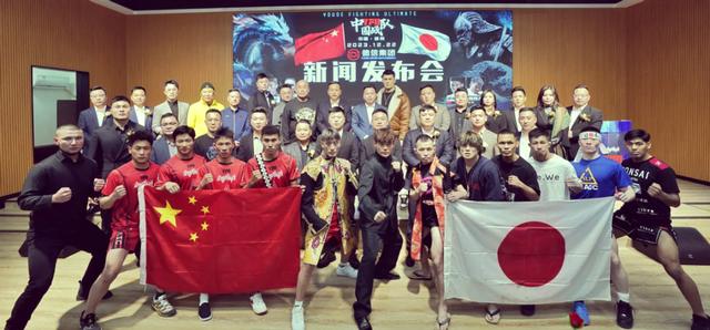 包含热血对决，北部代表队凭借团队合作夺魁的词条